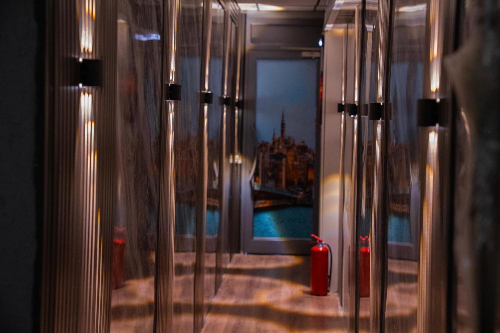 Pera İmperium Taksim Hotel Istanbul Bagian luar foto
