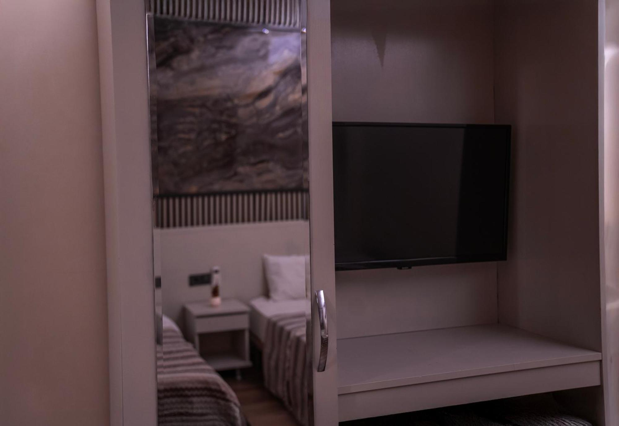 Pera İmperium Taksim Hotel Istanbul Bagian luar foto