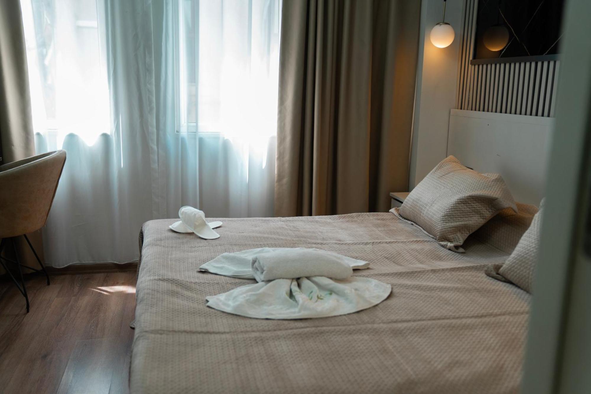 Pera İmperium Taksim Hotel Istanbul Bagian luar foto