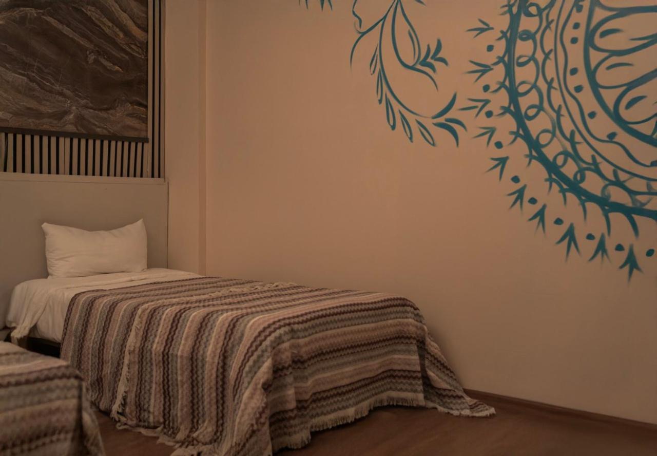 Pera İmperium Taksim Hotel Istanbul Bagian luar foto