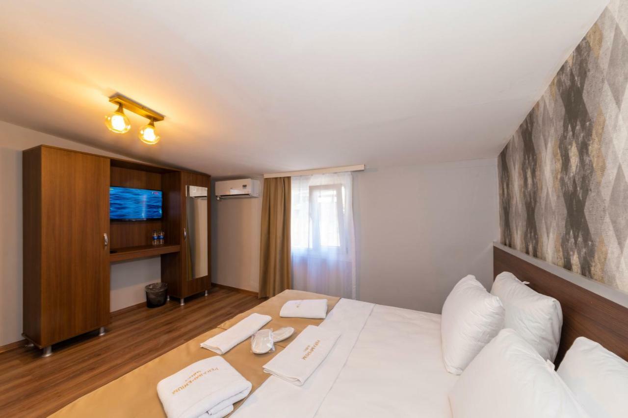 Pera İmperium Taksim Hotel Istanbul Bagian luar foto