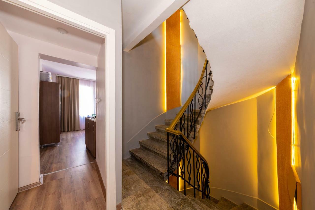 Pera İmperium Taksim Hotel Istanbul Bagian luar foto